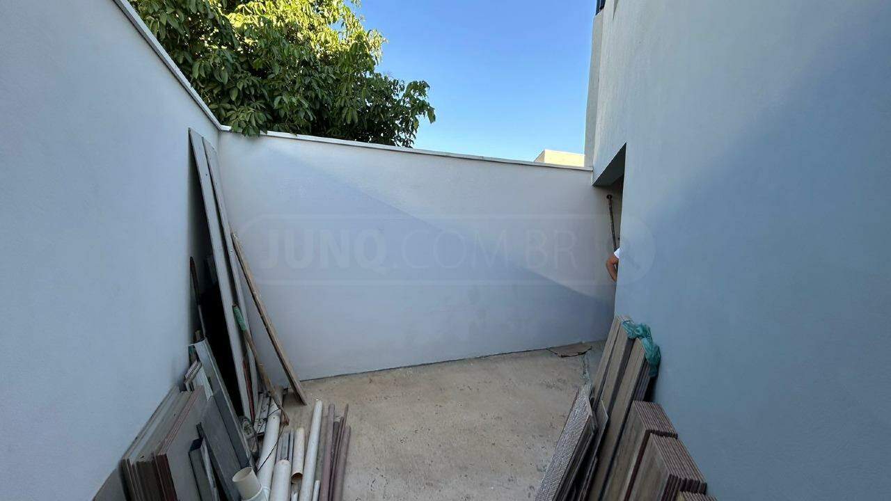 Galpão para alugar, no bairro Água Branca em Piracicaba - SP