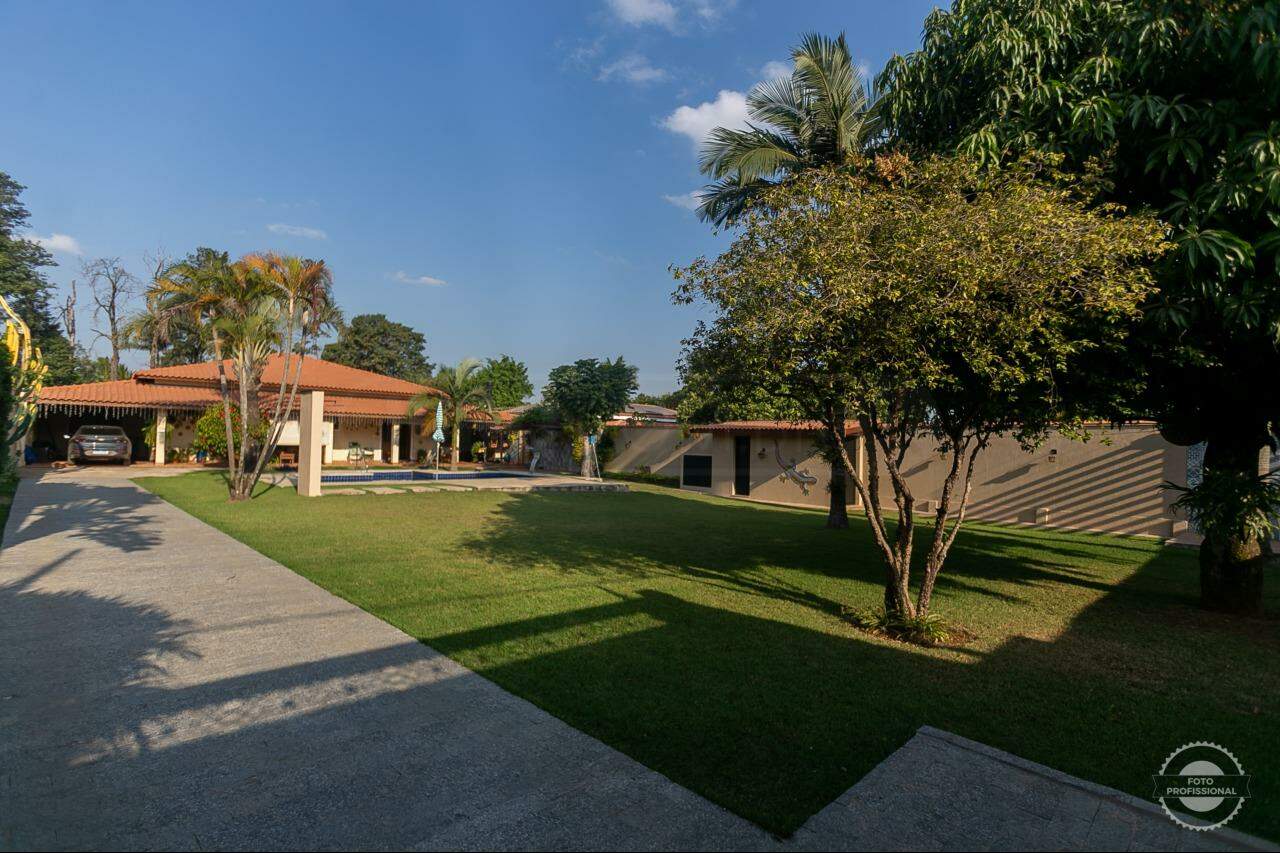 Casa em Condomínio à venda no Quinta de Santa Helena, 4 quartos, sendo 4 suítes, 6 vagas, no bairro Campestre em Piracicaba - SP