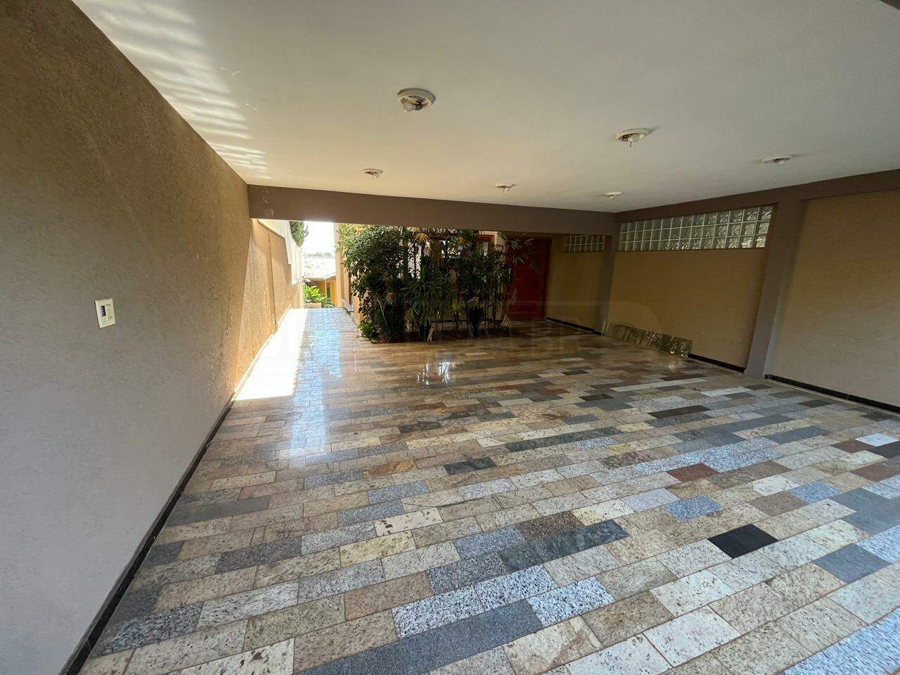 Casa em Condomínio à venda no Condomínio Convívio Villagi Rio das Pedras, 3 quartos, sendo 1 suíte, 3 vagas, no bairro Convívio Villagi Rio das Pedras em Rio das Pedras - SP