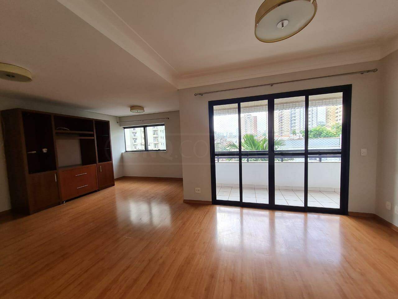 Apartamento à venda no Maison Cartier, 4 quartos, sendo 2 suítes, 2 vagas, no bairro Centro em Piracicaba - SP