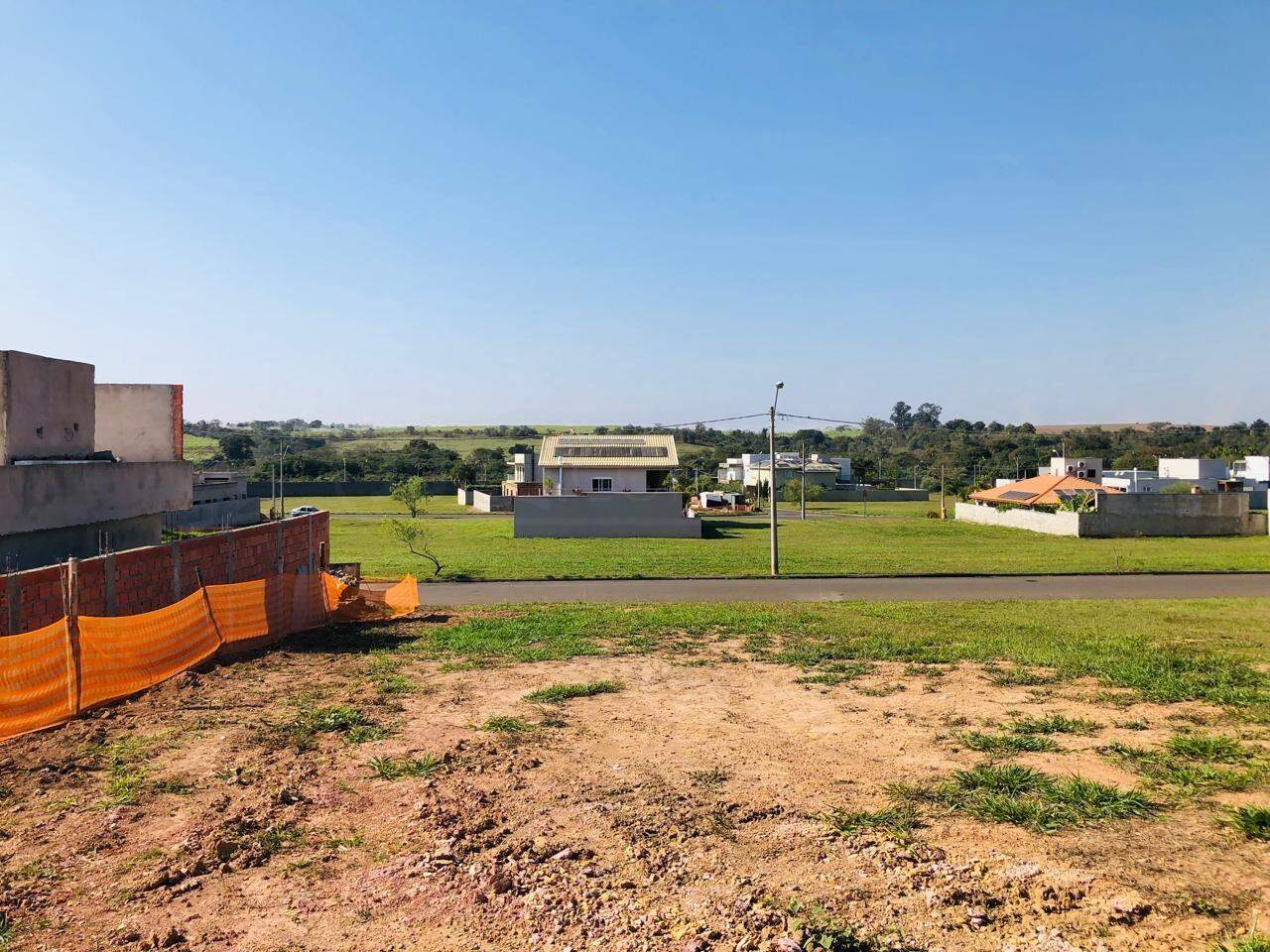 Terreno em Condomínio à venda no Terras de Artemis, no bairro Residencial Terras de Ártemis (Ártemis) em Piracicaba - SP