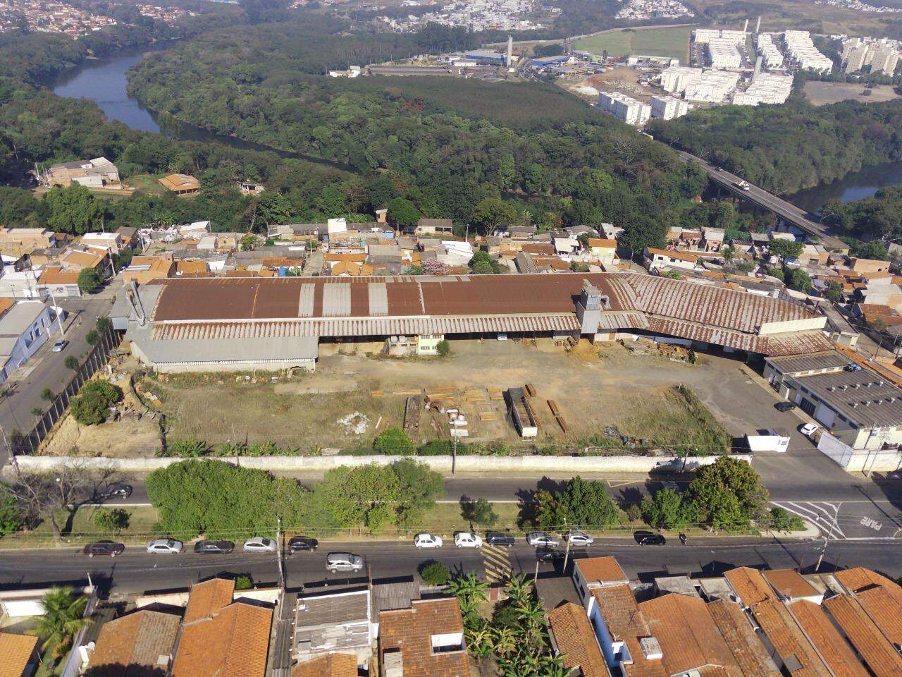 Galpão para alugar, no bairro Algodoal em Piracicaba - SP