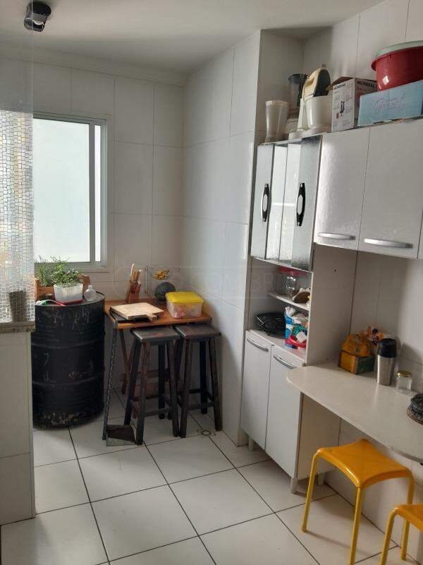 Apartamento à venda no Villaggio Di Toscana II, 2 quartos, 1 vaga, no bairro Glebas Califórnia em Piracicaba - SP