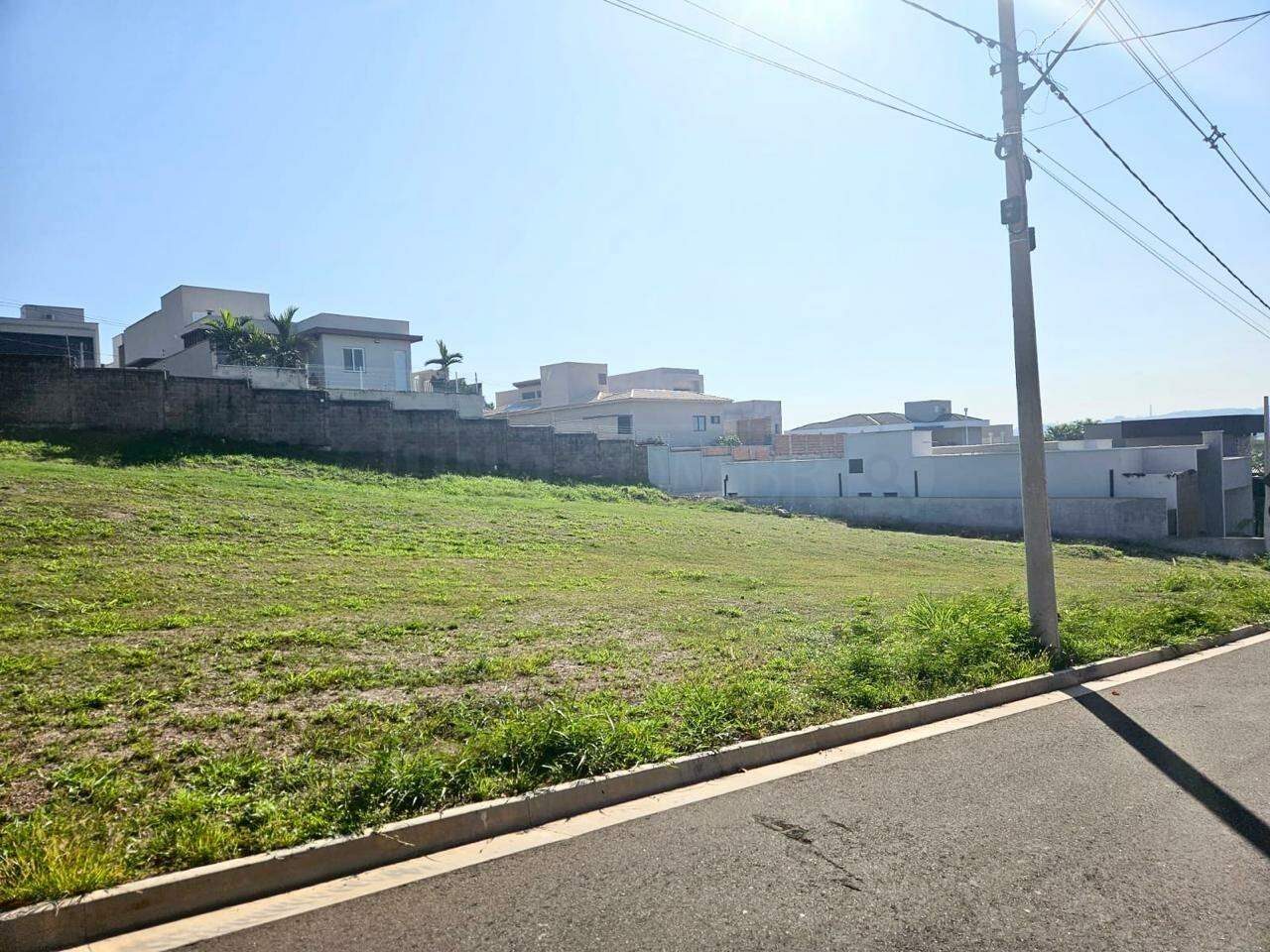 Terreno em Condomínio à venda no Damha II , no bairro Parque Residencial Damha II em Piracicaba - SP