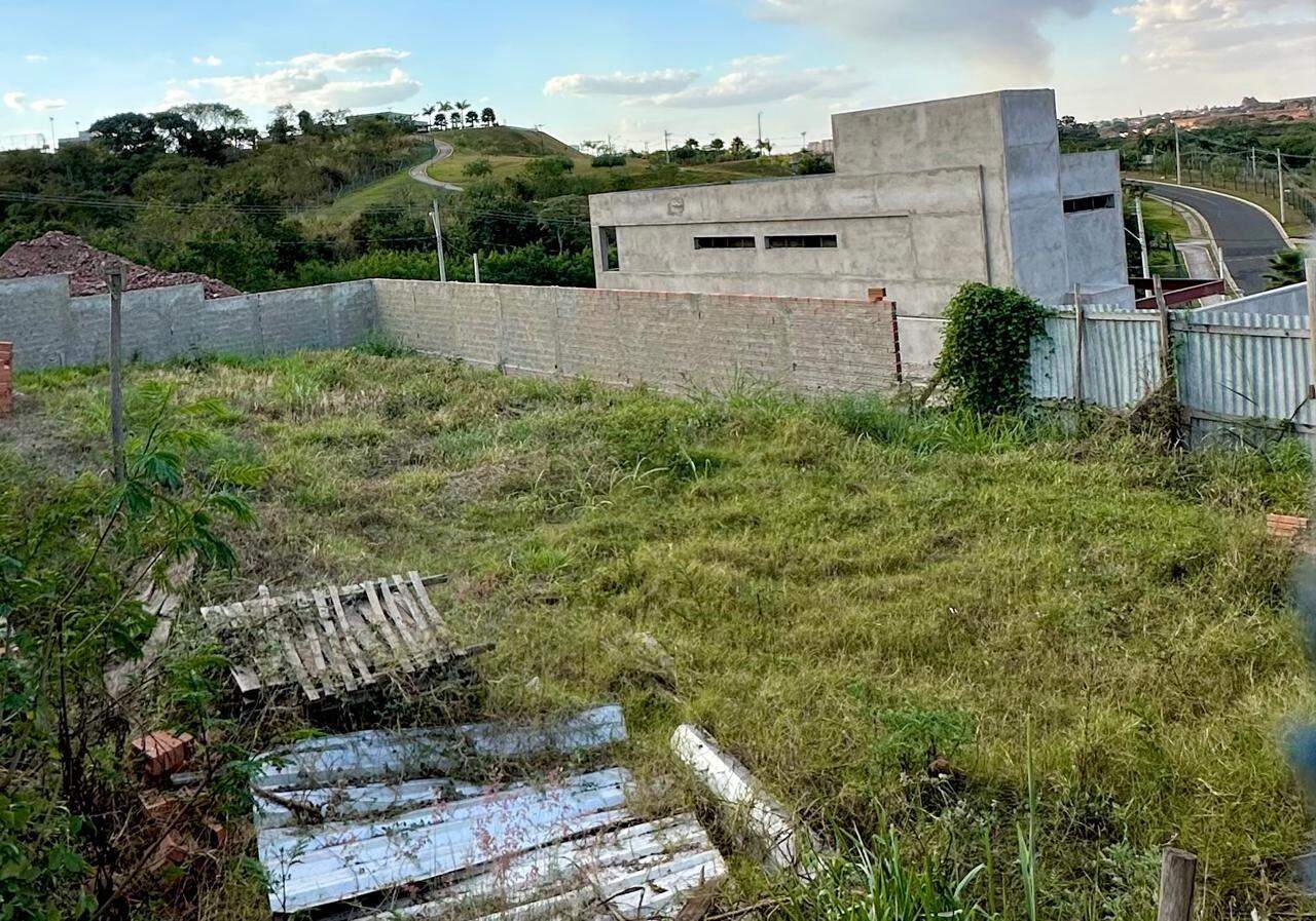 Terreno em Condomínio à venda no Damha II , no bairro Parque Residencial Damha II em Piracicaba - SP