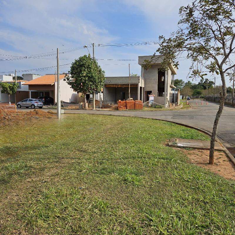 Terreno em Condomínio à venda no Recanto Piracicamirim, no bairro Água Branca em Piracicaba - SP