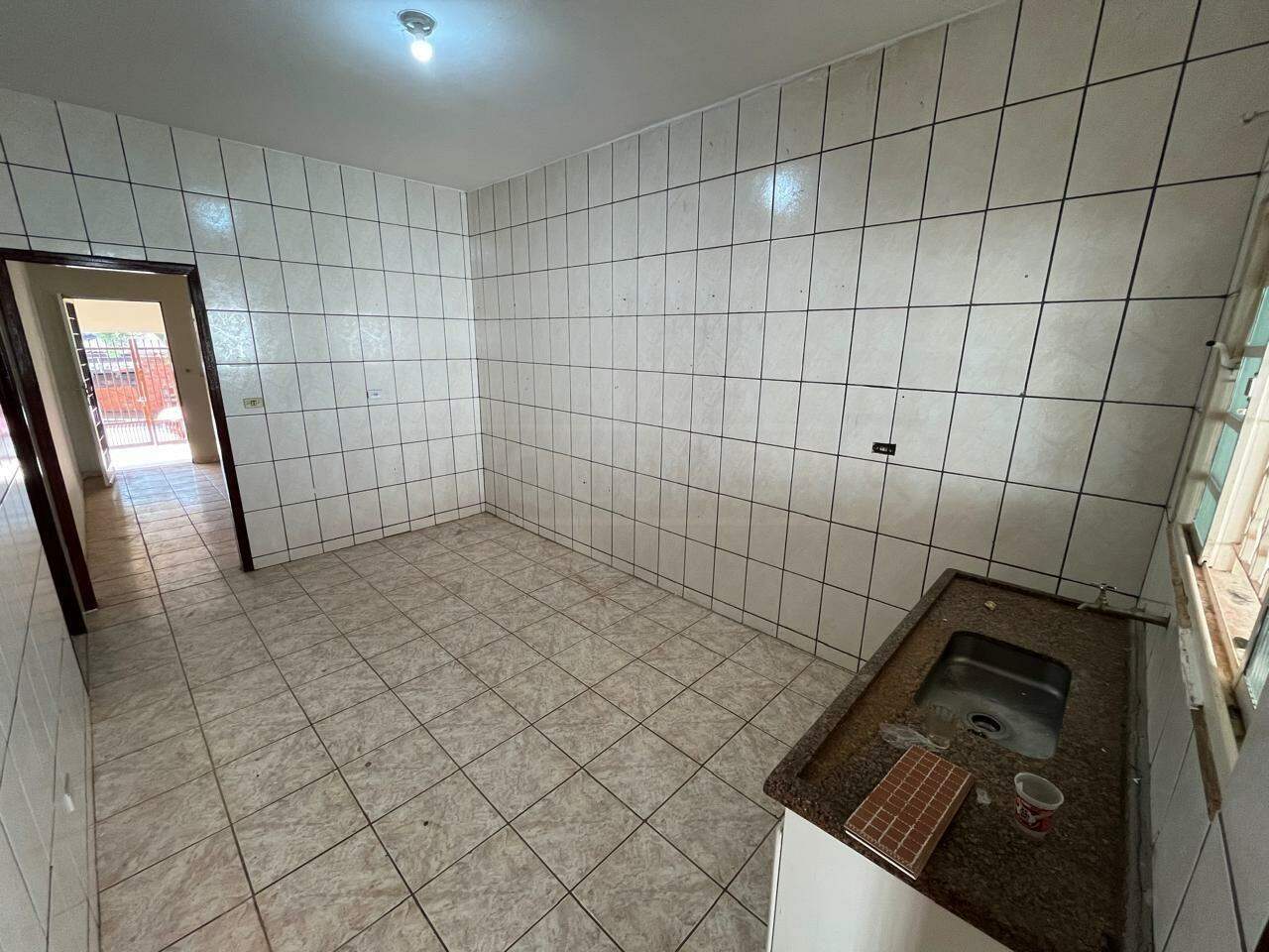 Casa para alugar, 2 quartos, 2 vagas, no bairro Residencial Luiz Massud Coury em Rio das Pedras - SP