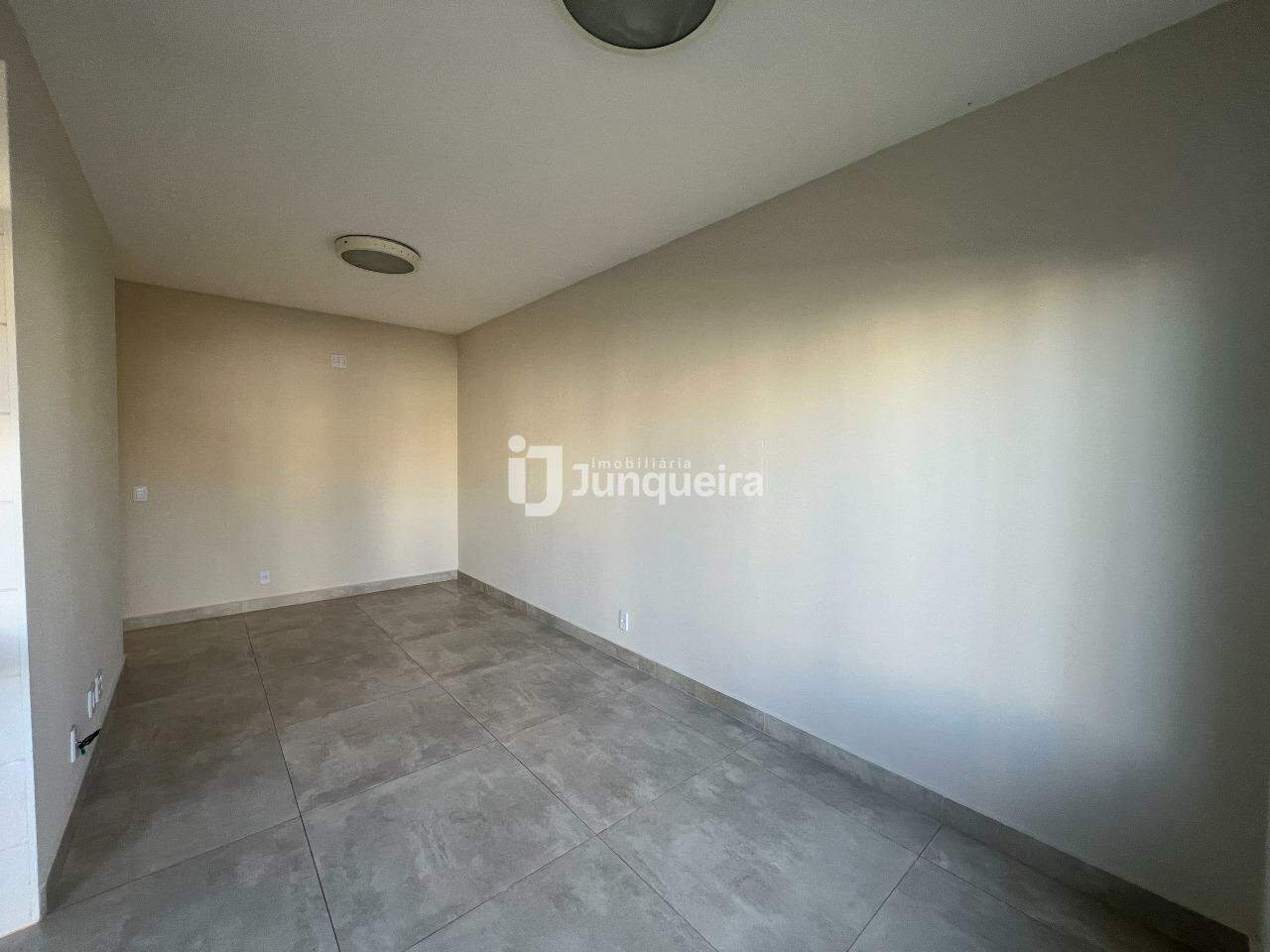 Casa em Condomínio para alugar no Reserva Taquaral I, 3 quartos, sendo 1 suíte, 2 vagas, no bairro Parque Taquaral em Piracicaba - SP