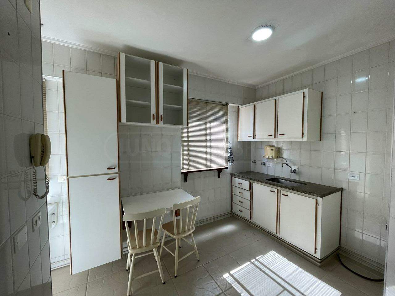 Apartamento à venda no França, 1 quarto, 1 vaga, no bairro Centro em Piracicaba - SP