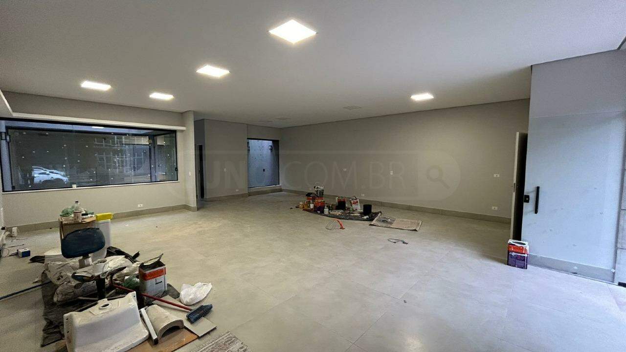 Salão para alugar, 4 vagas, no bairro Cidade Jardim em Piracicaba - SP