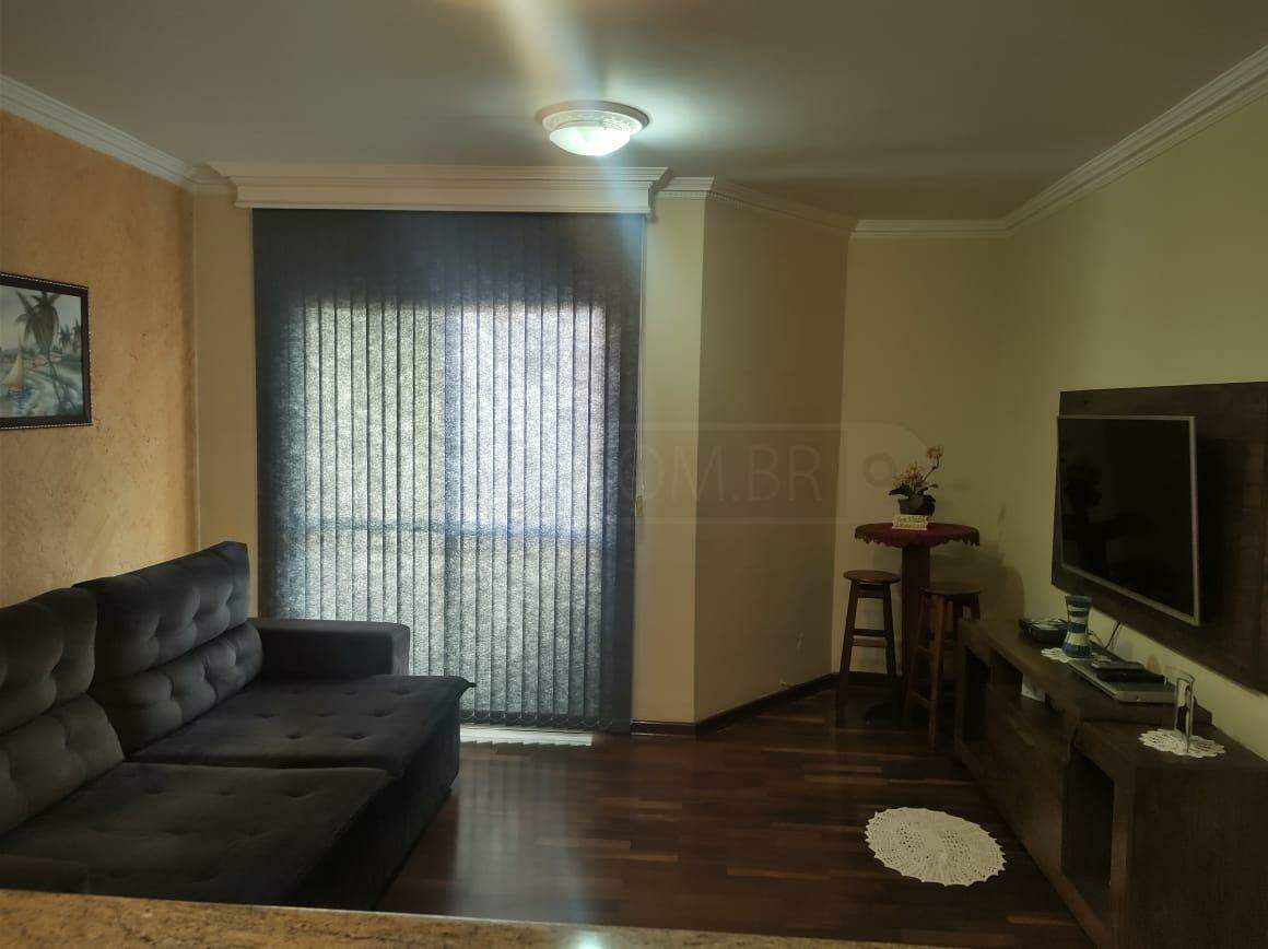 Apartamento à venda no Barão de Serra Negra, 3 quartos, sendo 1 suíte, 1 vaga, no bairro Jardim São Cristóvão I em Rio das Pedras - SP