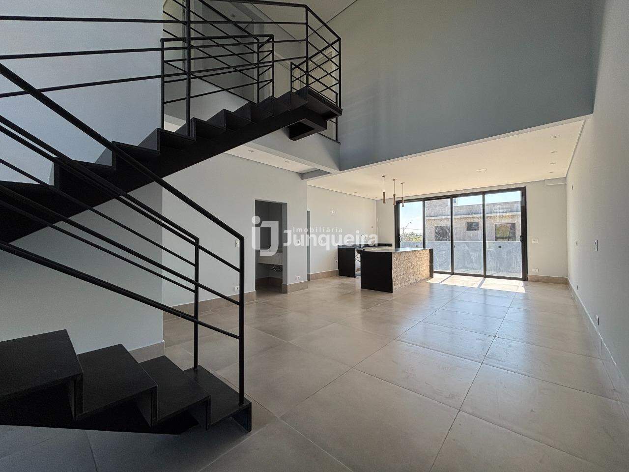 Casa em Condomínio à venda no Canadá Residencial, 4 quartos, sendo 3 suítes, 4 vagas, no bairro Canadá Residencial em Piracicaba - SP