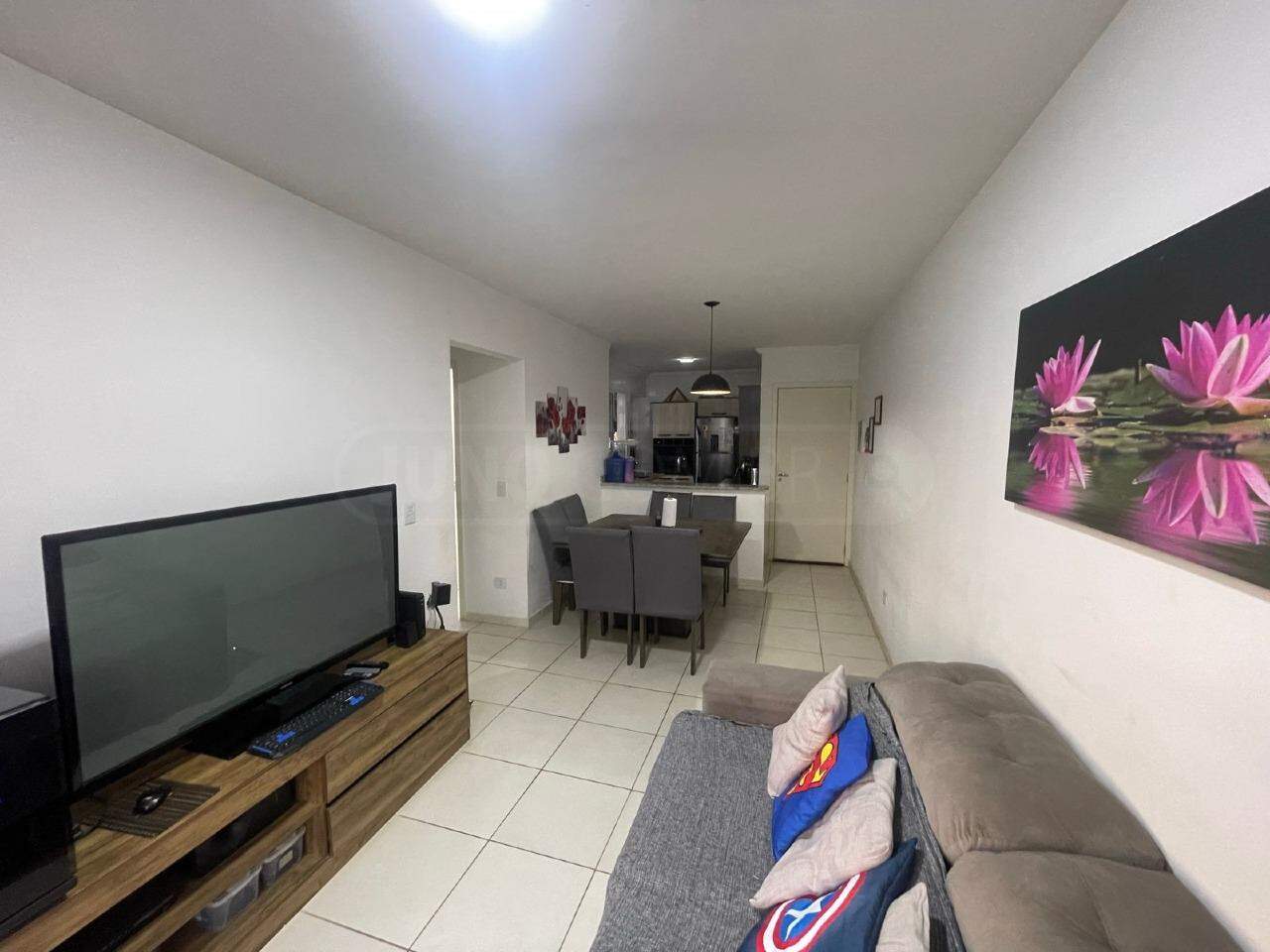 Apartamento à venda no Residencial Fiqueira, 3 quartos, sendo 1 suíte, 2 vagas, no bairro Dois Córregos em Piracicaba - SP