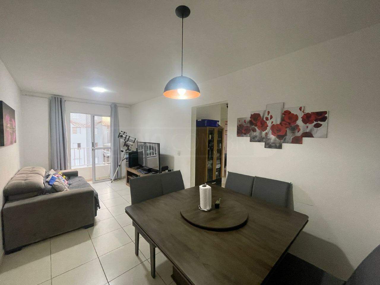 Apartamento à venda no Residencial Fiqueira, 3 quartos, sendo 1 suíte, 2 vagas, no bairro Dois Córregos em Piracicaba - SP