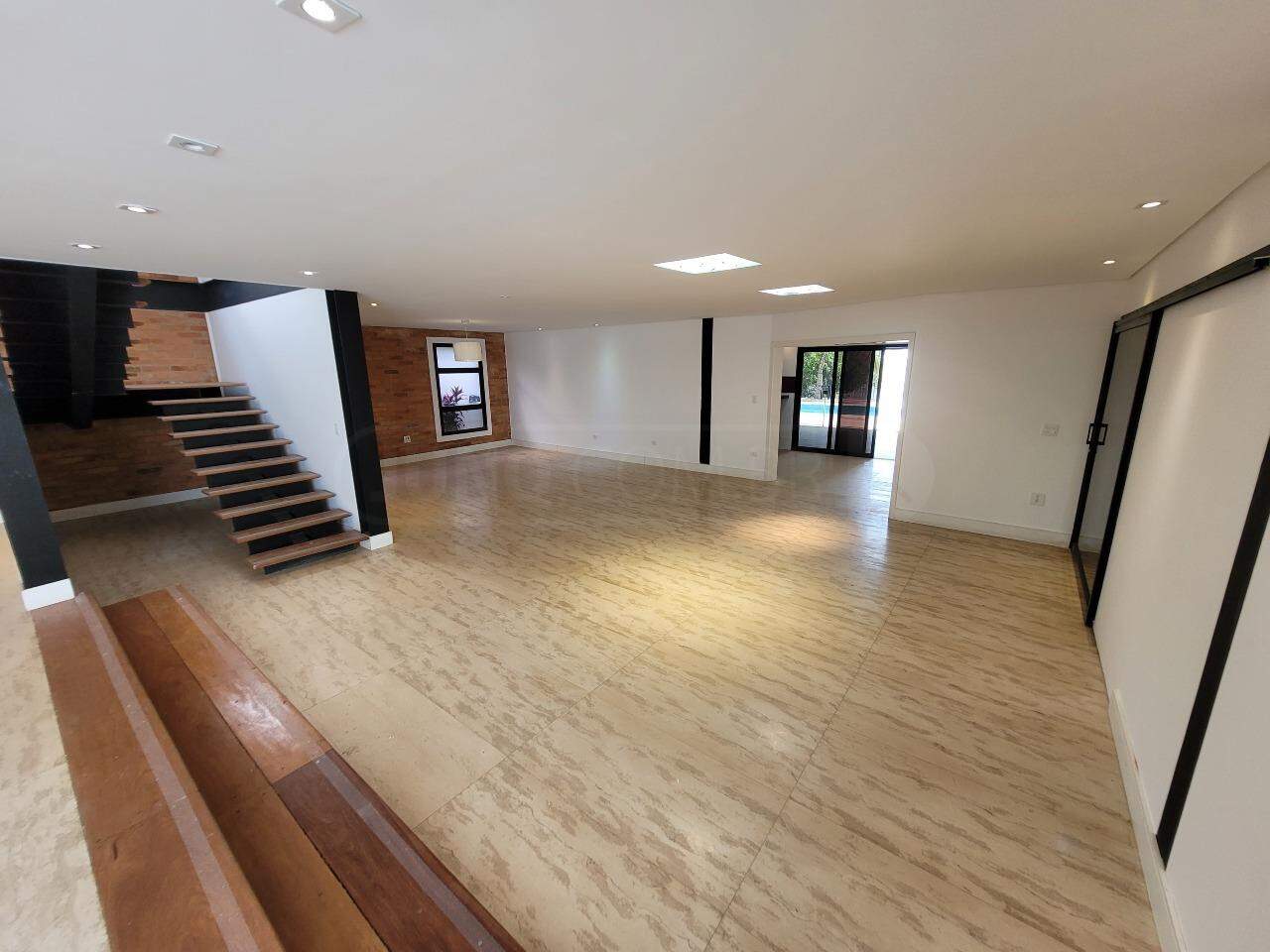 Casa em Condomínio para alugar no Park Campestre I, 3 quartos, sendo 3 suítes, 4 vagas, no bairro Campestre em Piracicaba - SP