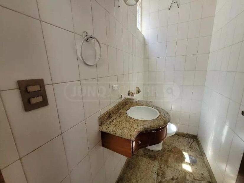 Casa à venda, 4 quartos, sendo 1 suíte, 2 vagas, no bairro Vila Monteiro em Piracicaba - SP