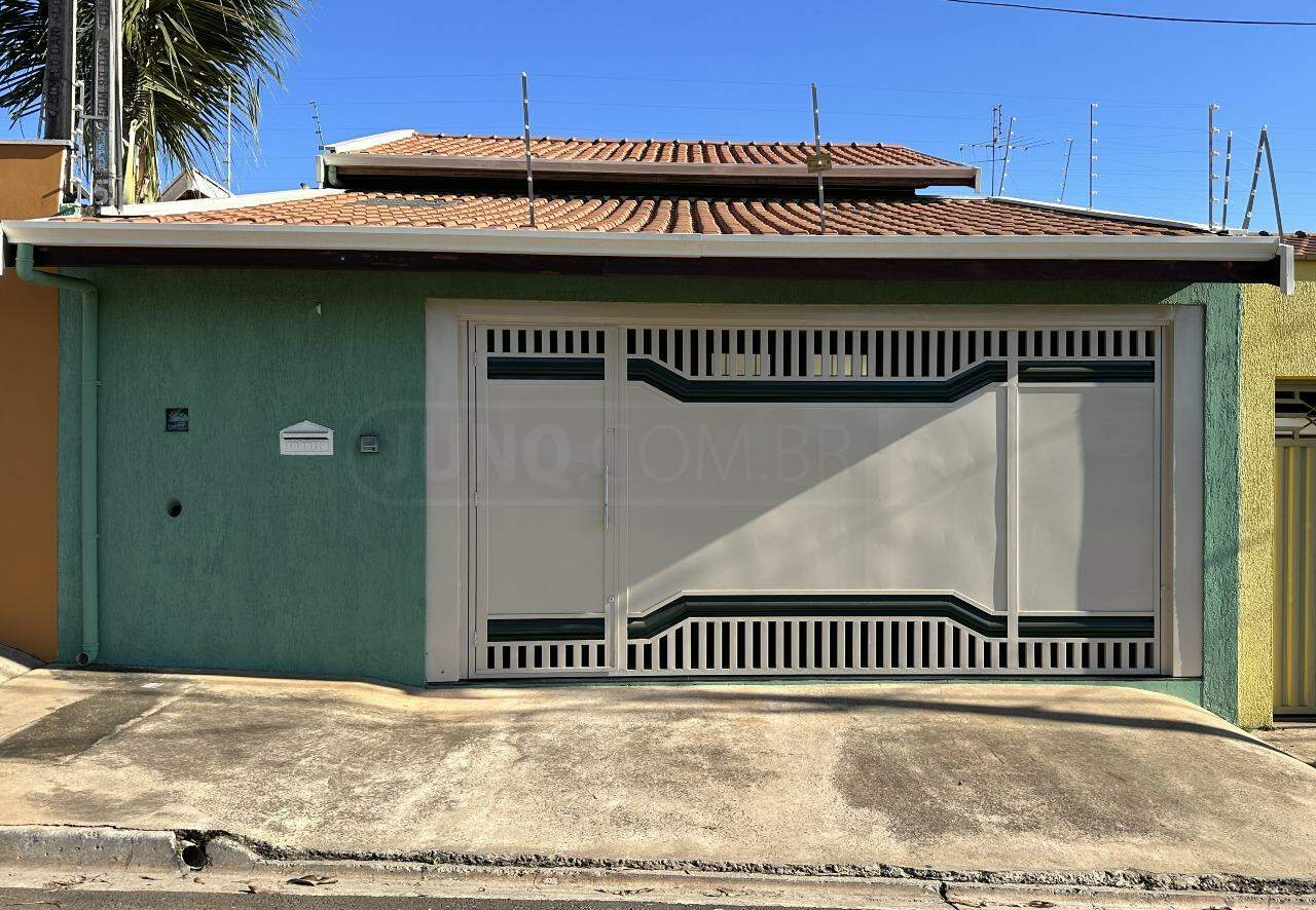 Casa à venda, 3 quartos, sendo 1 suíte, 2 vagas, no bairro Água Branca em Piracicaba - SP