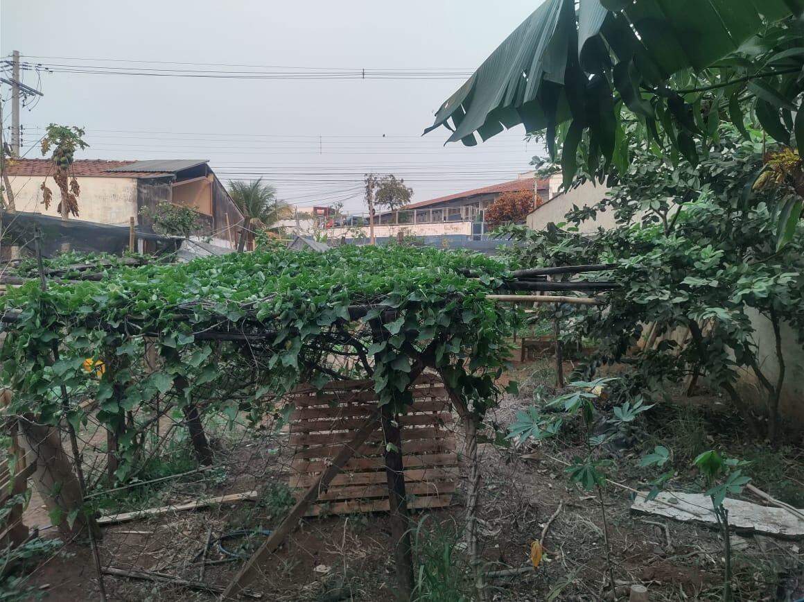 Terreno à venda, no bairro Jardim Dona Rosina em Rio das Pedras - SP