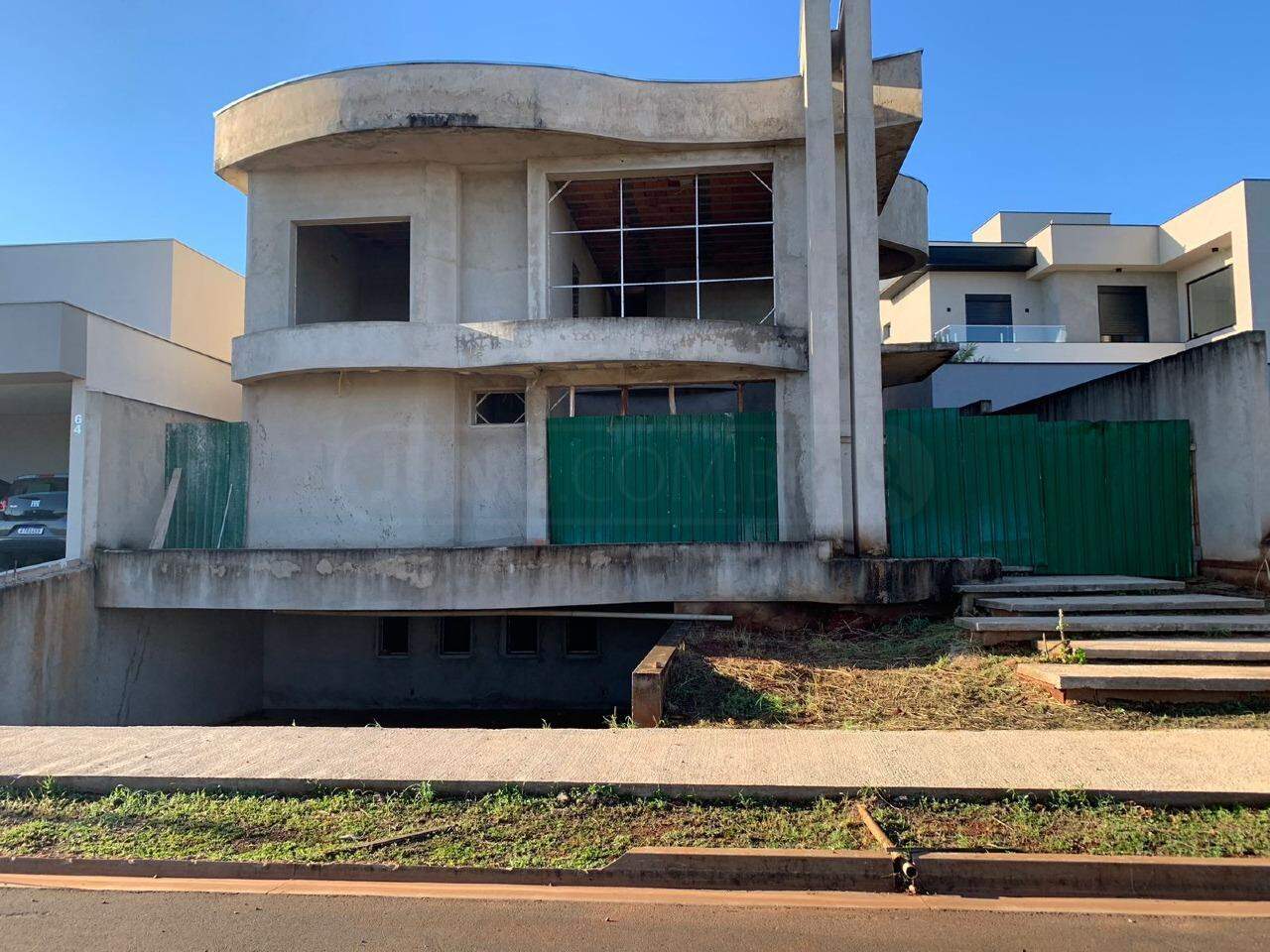 Casa em Condomínio à venda no Villa Bela Vista, 3 quartos, sendo 3 suítes, 2 vagas, no bairro Santa Rosa em Piracicaba - SP