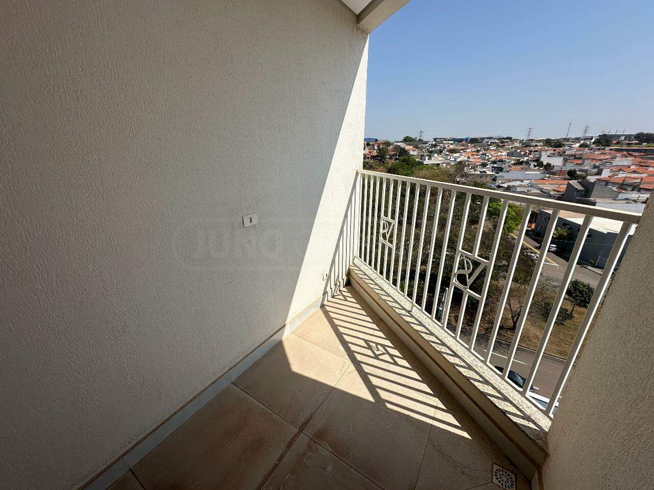 Apartamento à venda no Villa Serena, 3 quartos, sendo 1 suíte, 2 vagas, no bairro Jardim Califórnia em Piracicaba - SP