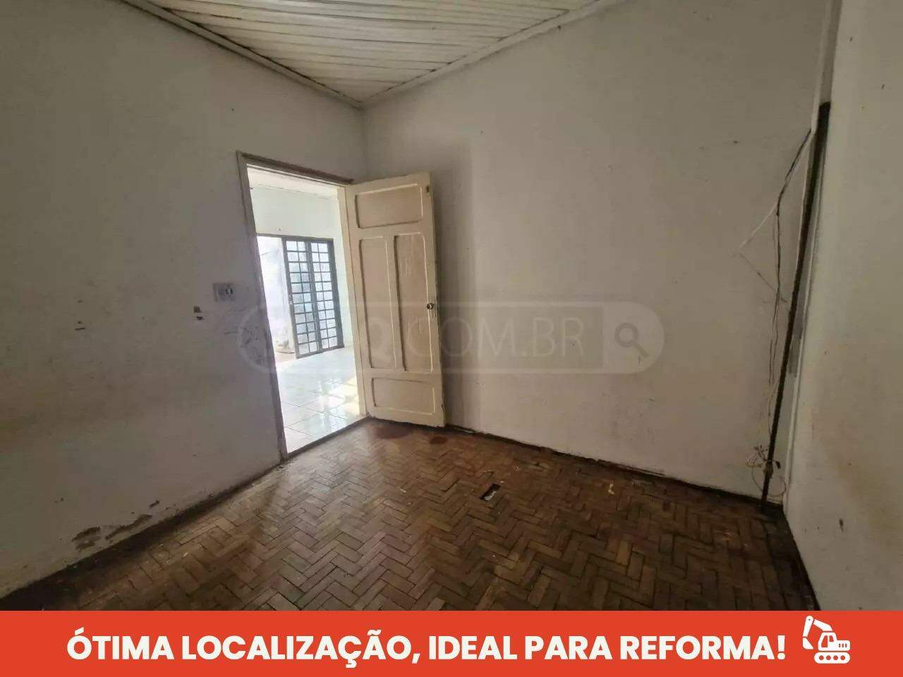 Casa à venda, 2 quartos, 2 vagas, no bairro Vila Independência em Piracicaba - SP