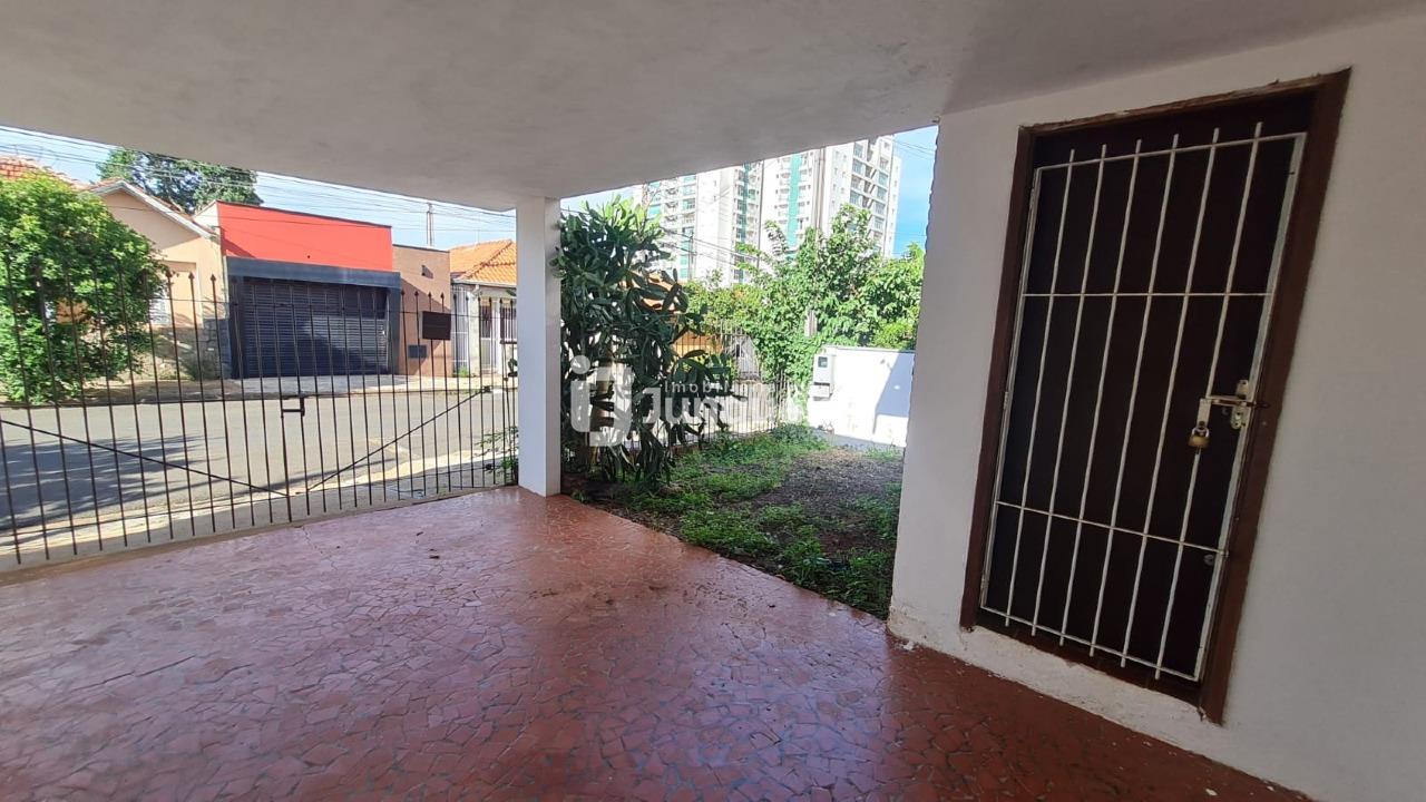 Casa para alugar, 3 quartos, sendo 1 suíte, 2 vagas, no bairro Vila Independência em Piracicaba - SP