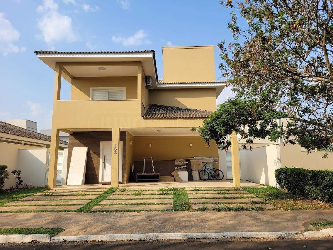 Casa em Condomínio para alugar no Parque dos Ypes , 3 quartos, sendo 1 suíte, 2 vagas, no bairro Campestre em Piracicaba - SP