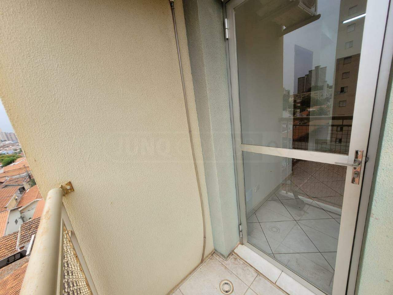 Apartamento à venda no Piaza di Genova, 1 quarto, sendo 1 suíte, 1 vaga, no bairro Cidade Alta em Piracicaba - SP