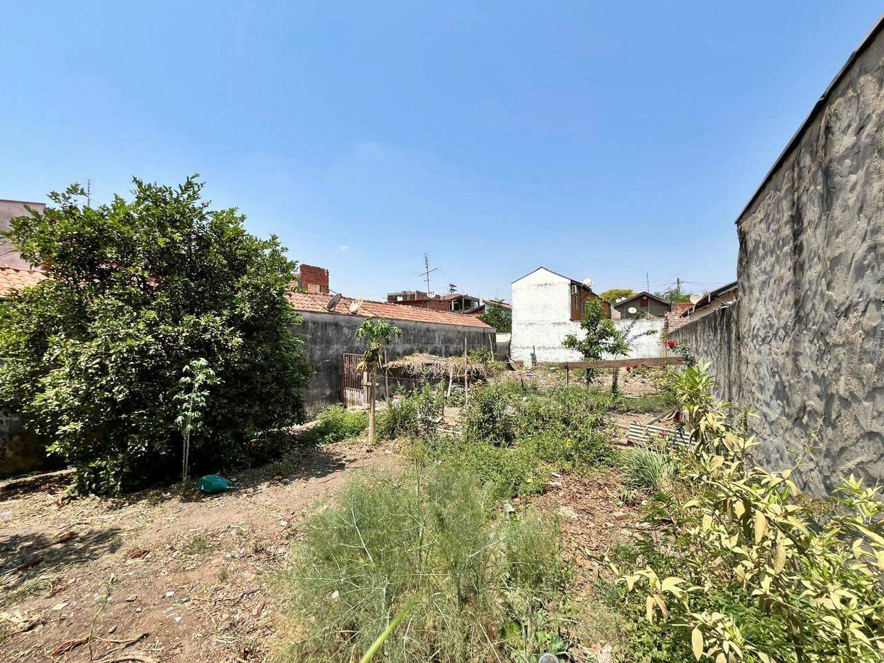 Terreno à venda, no bairro Iaa em Piracicaba - SP