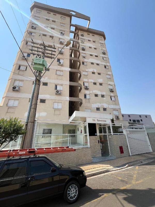 Apartamento para alugar no Ravenna, 2 quartos, sendo 1 suíte, 2 vagas, no bairro Nova América em Piracicaba - SP