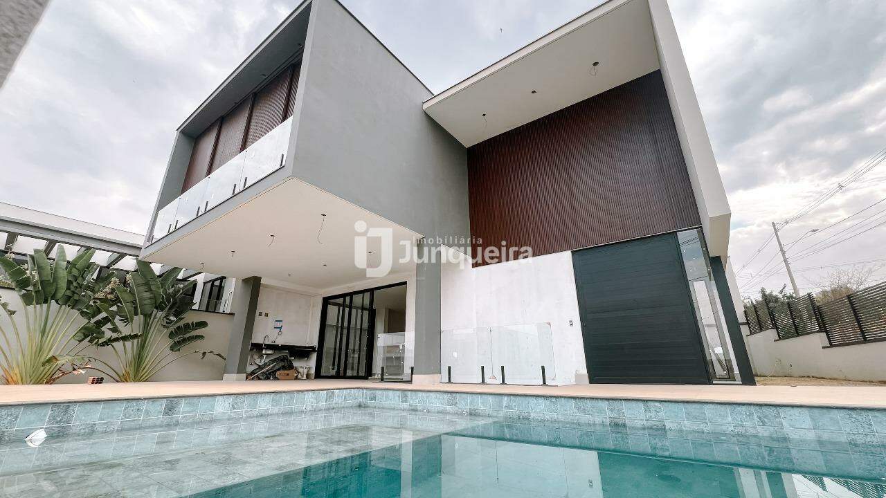 Casa em Condomínio à venda no Villa D'Aquila, 3 quartos, sendo 3 suítes, 6 vagas, no bairro Villa D'áquila em Piracicaba - SP