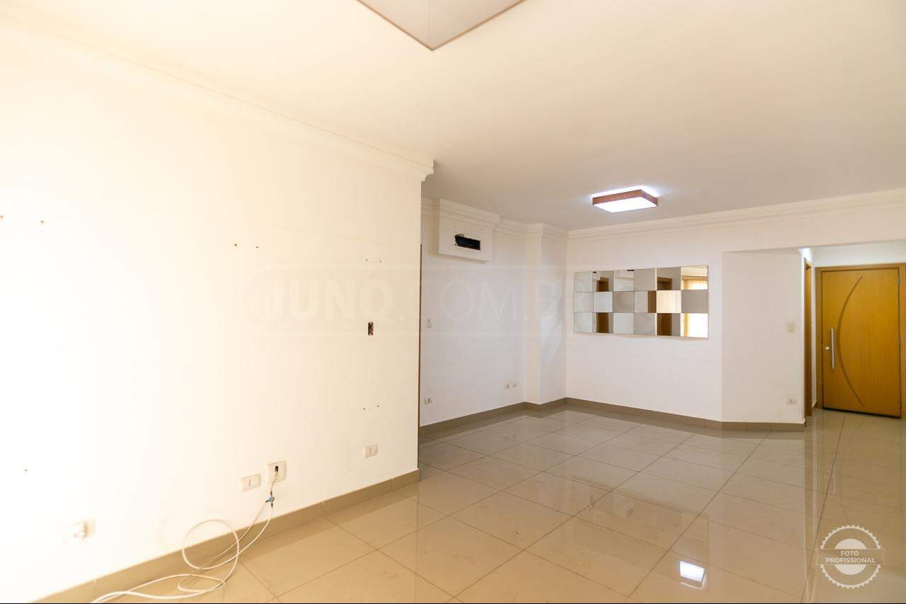 Apartamento à venda no Terraço Maronella, 3 quartos, sendo 1 suíte, 2 vagas, no bairro São Judas em Piracicaba - SP