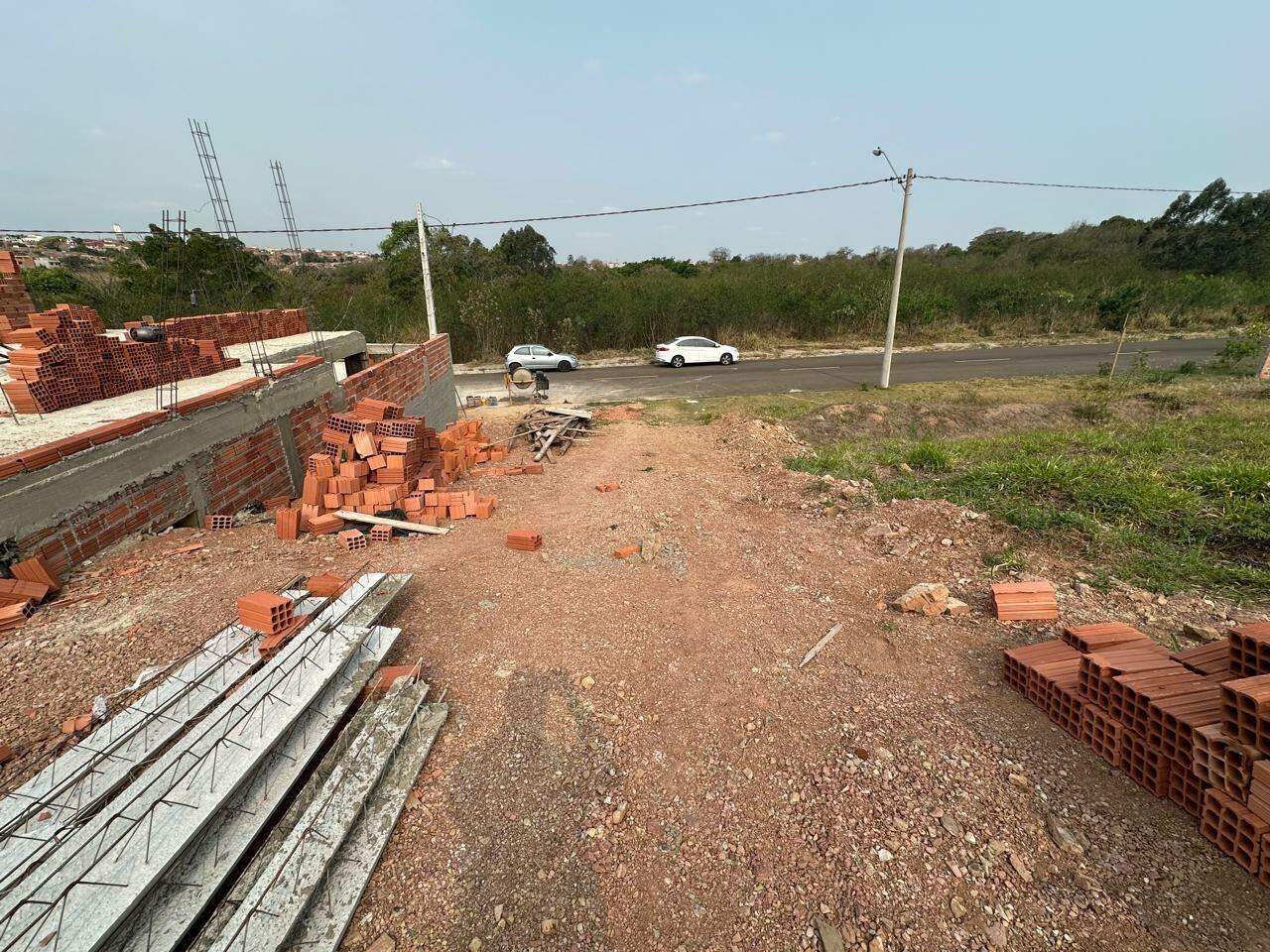 Terreno à venda, no bairro Pau Queimado em Piracicaba - SP