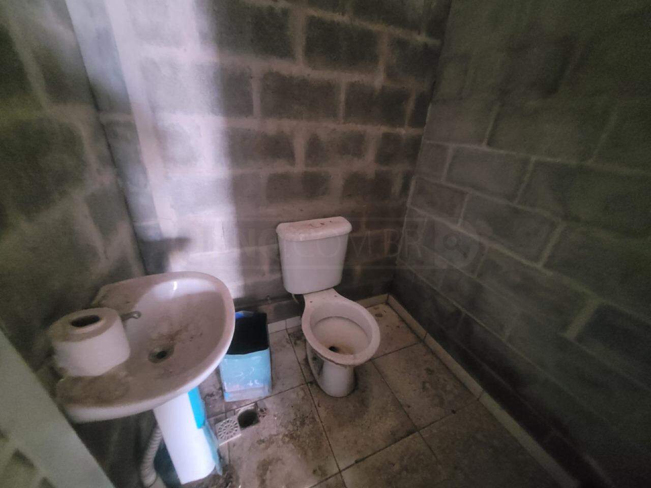 Galpão para alugar, no bairro Nova Aurora em São Pedro - SP
