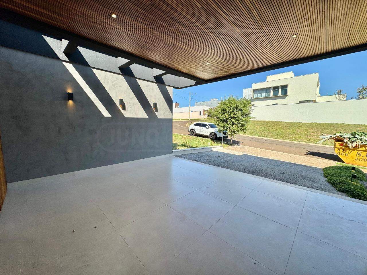 Casa em Condomínio à venda no Damha II , 3 quartos, sendo 3 suítes, 4 vagas, no bairro Ondas em Piracicaba - SP
