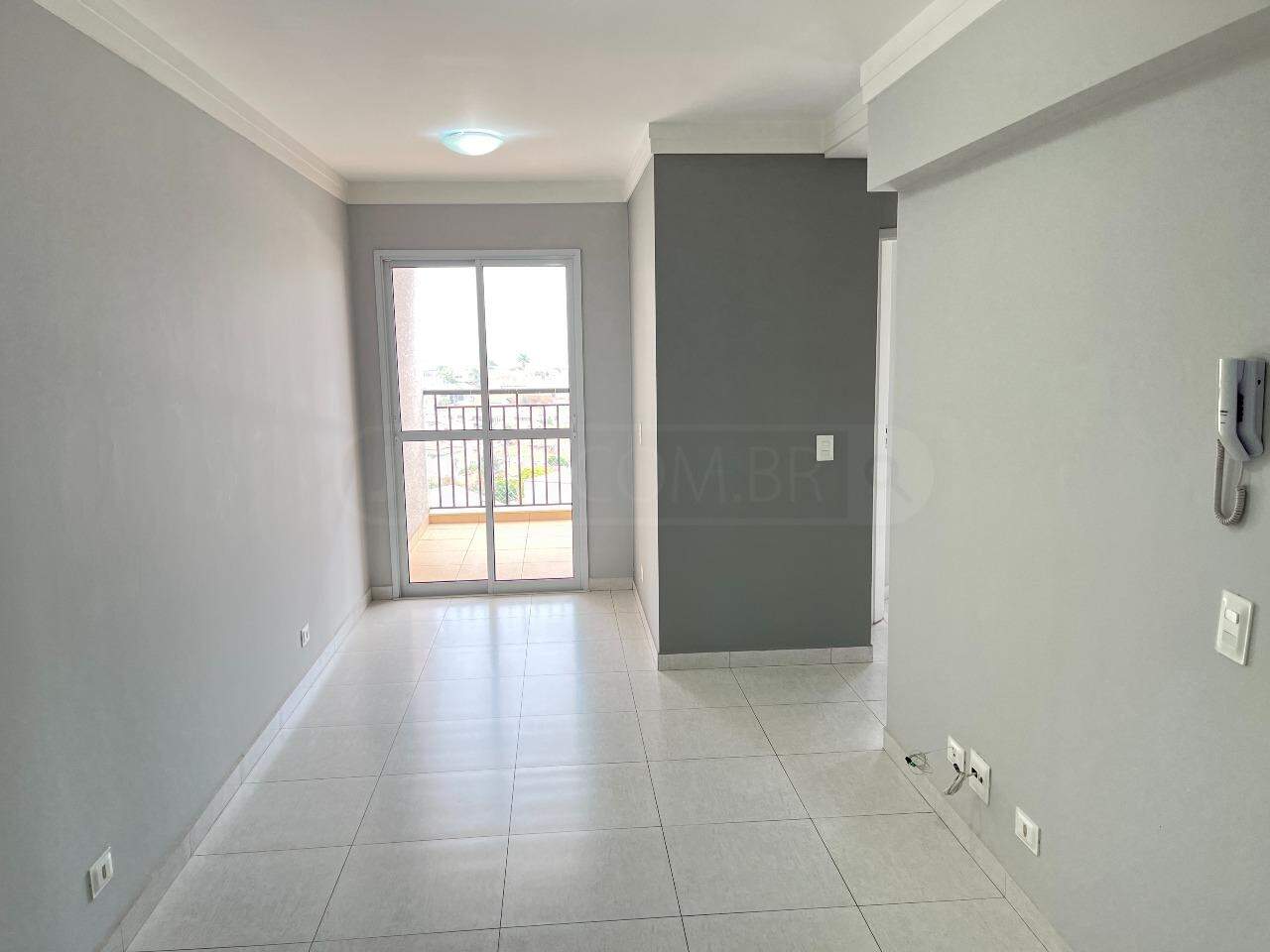 Apartamento à venda no Plaza Mayor, 2 quartos, sendo 1 suíte, 2 vagas, no bairro Paulicéia em Piracicaba - SP