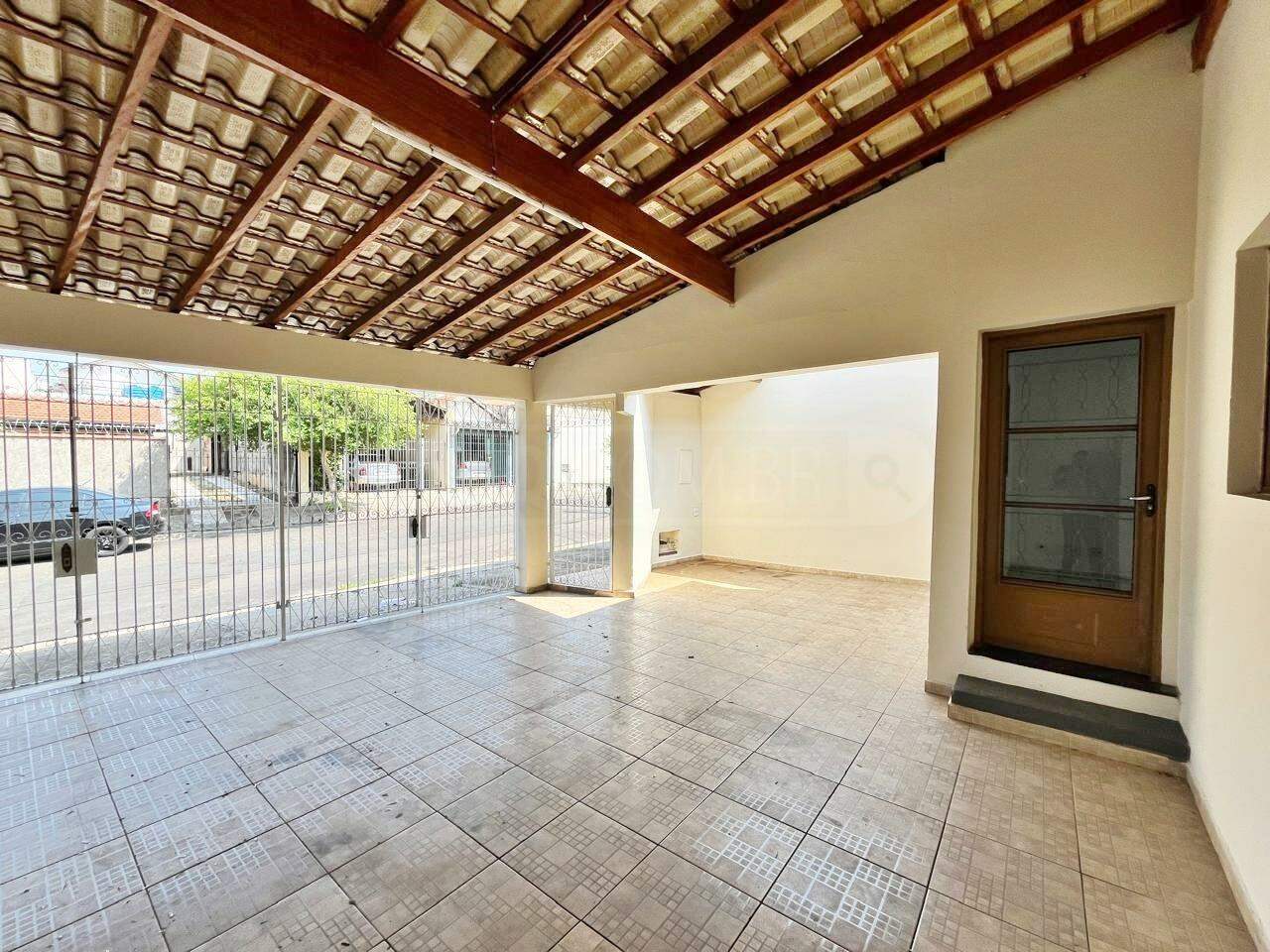 Casa à venda, 3 quartos, sendo 1 suíte, 2 vagas, no bairro Vila Sônia em Piracicaba - SP