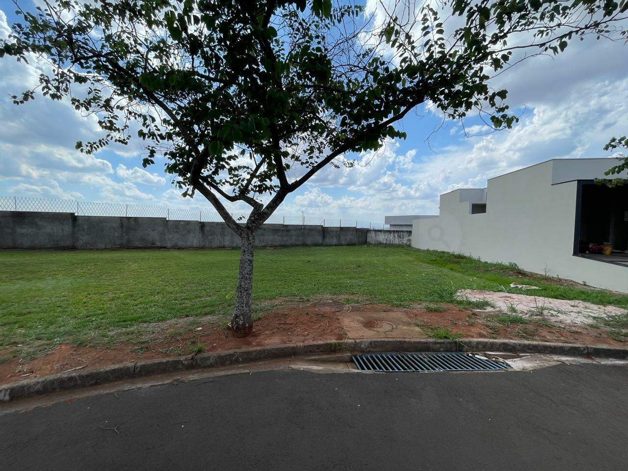 Terreno em Condomínio à venda no Park Unimep Taquaral, no bairro Taquaral em Piracicaba - SP