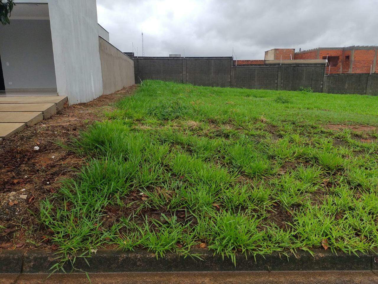 Terreno em Condomínio à venda no Reserva Jardins , no bairro Residencial Alto da Boa Vista em Piracicaba - SP