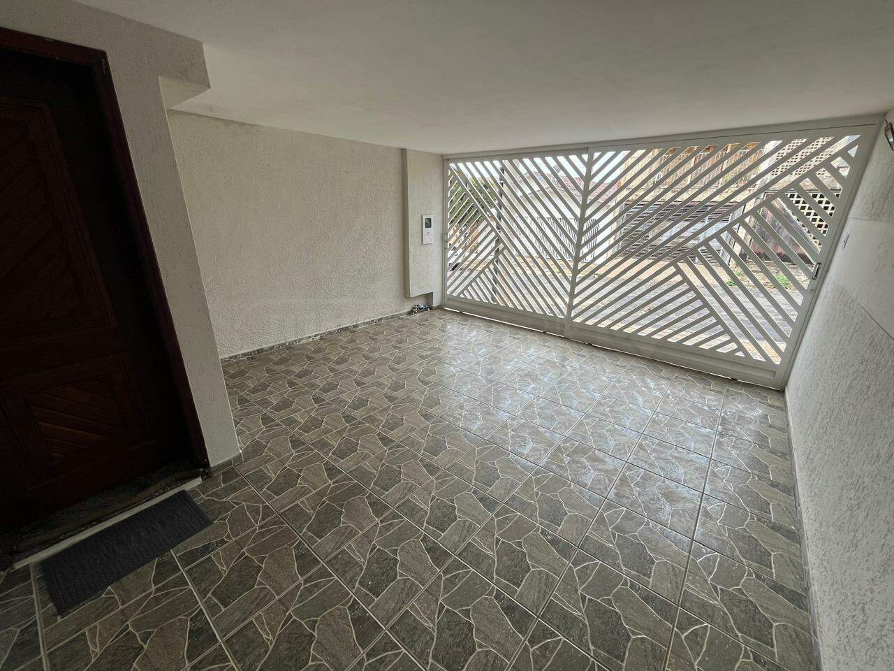 Casa para alugar, 2 quartos, 2 vagas, no bairro Jardim Algodoal em Piracicaba - SP