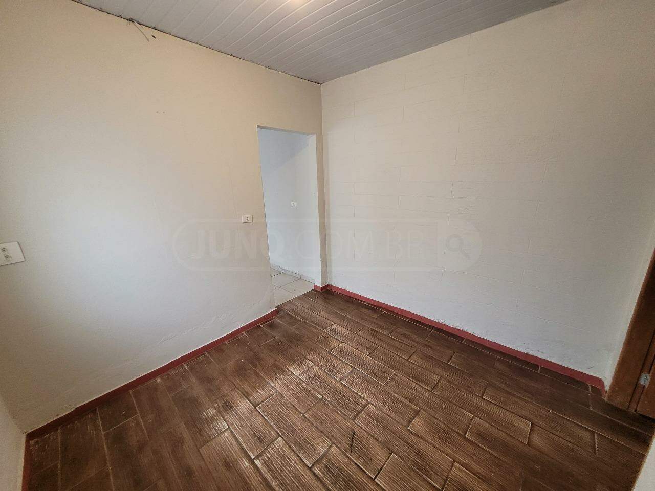 Casa para alugar, 1 quarto, no bairro Vila Rezende em Piracicaba - SP