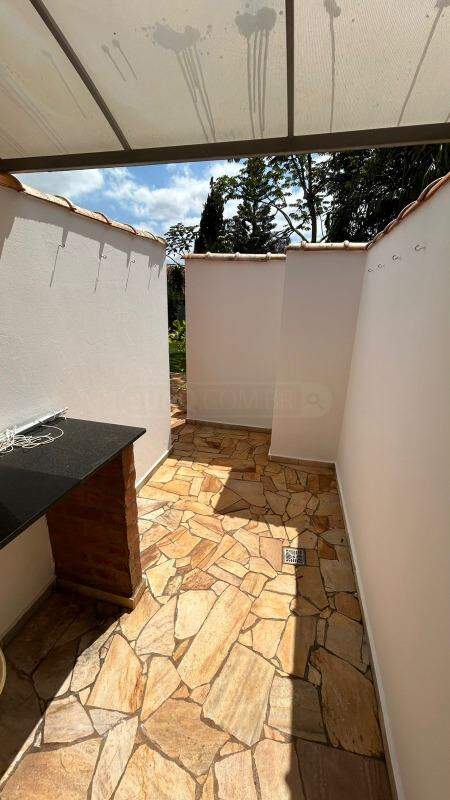 Casa em Condomínio para alugar no Vivendas do sol, 3 quartos, sendo 1 suíte, 4 vagas, no bairro Recanto dos Universitários em Rio das Pedras - SP