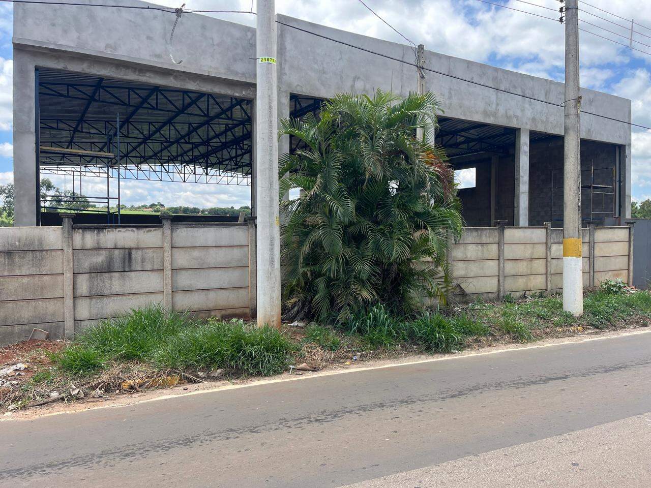 Galpão para alugar, no bairro Jardim São Carlos em Rio das Pedras - SP