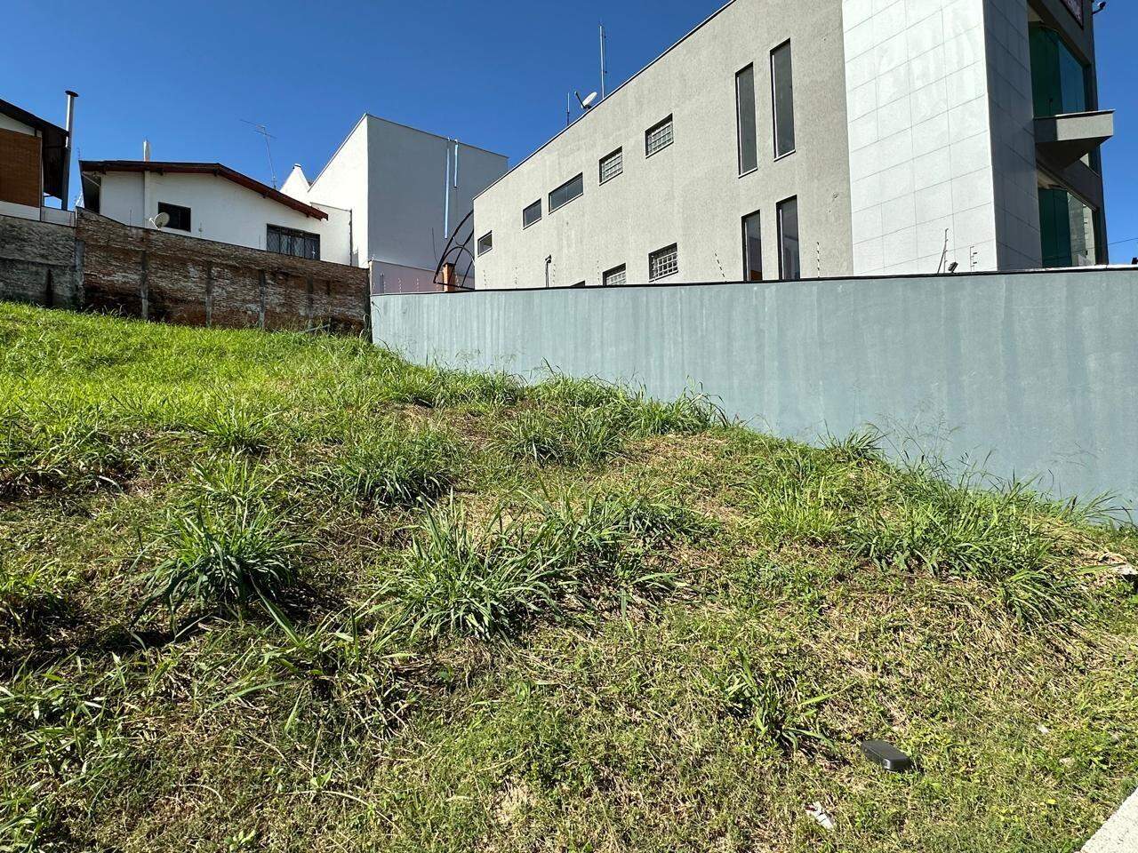 Terreno à venda, no bairro Cidade Jardim em Piracicaba - SP