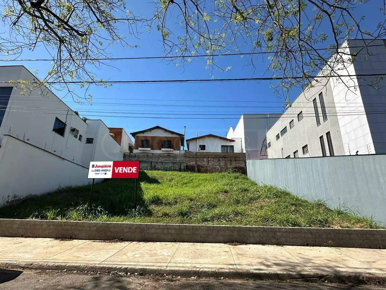 Terreno à venda, no bairro Cidade Jardim em Piracicaba - SP