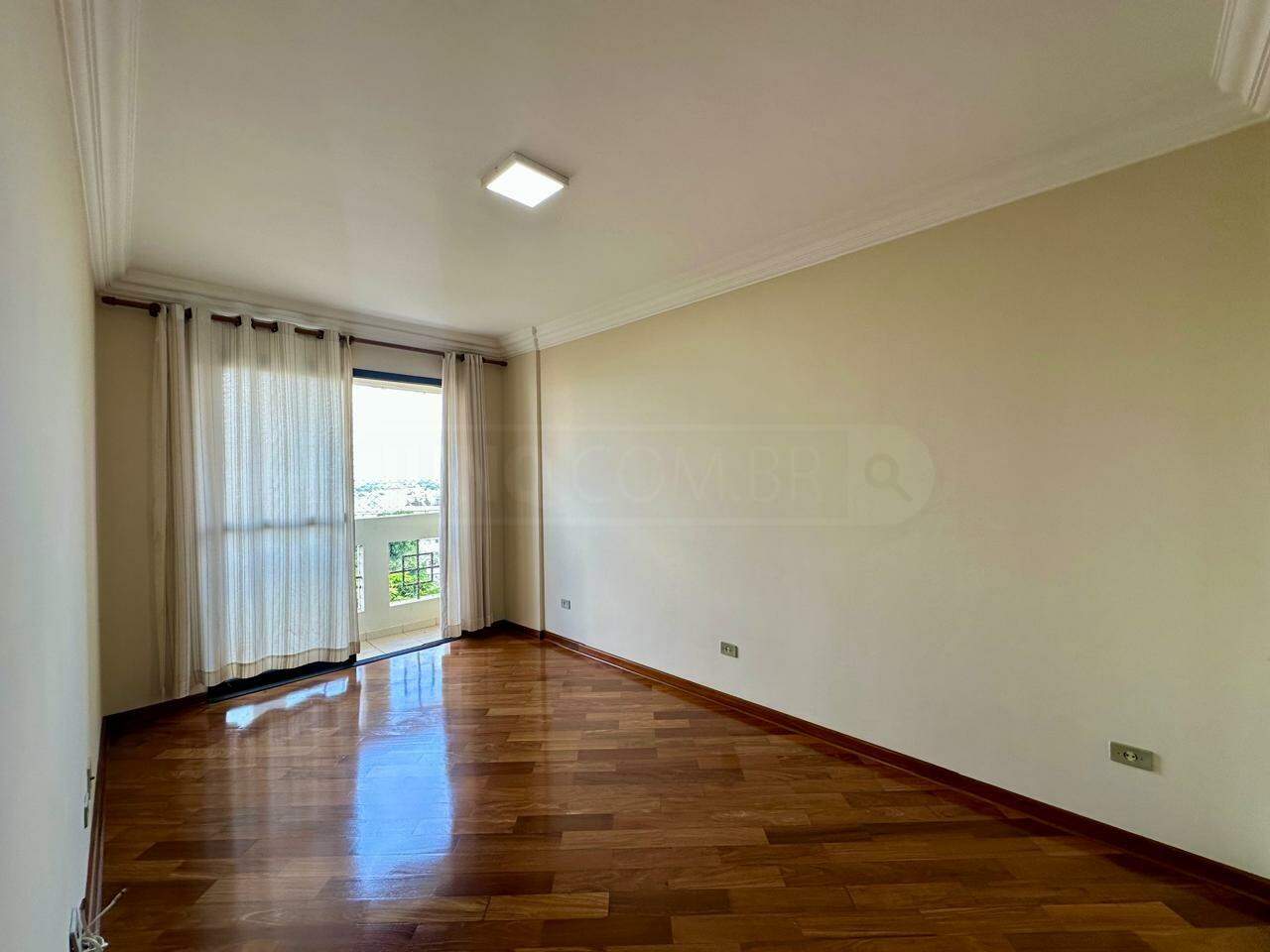 Apartamento à venda no Ibiza, 3 quartos, sendo 1 suíte, 2 vagas, no bairro Nova América em Piracicaba - SP