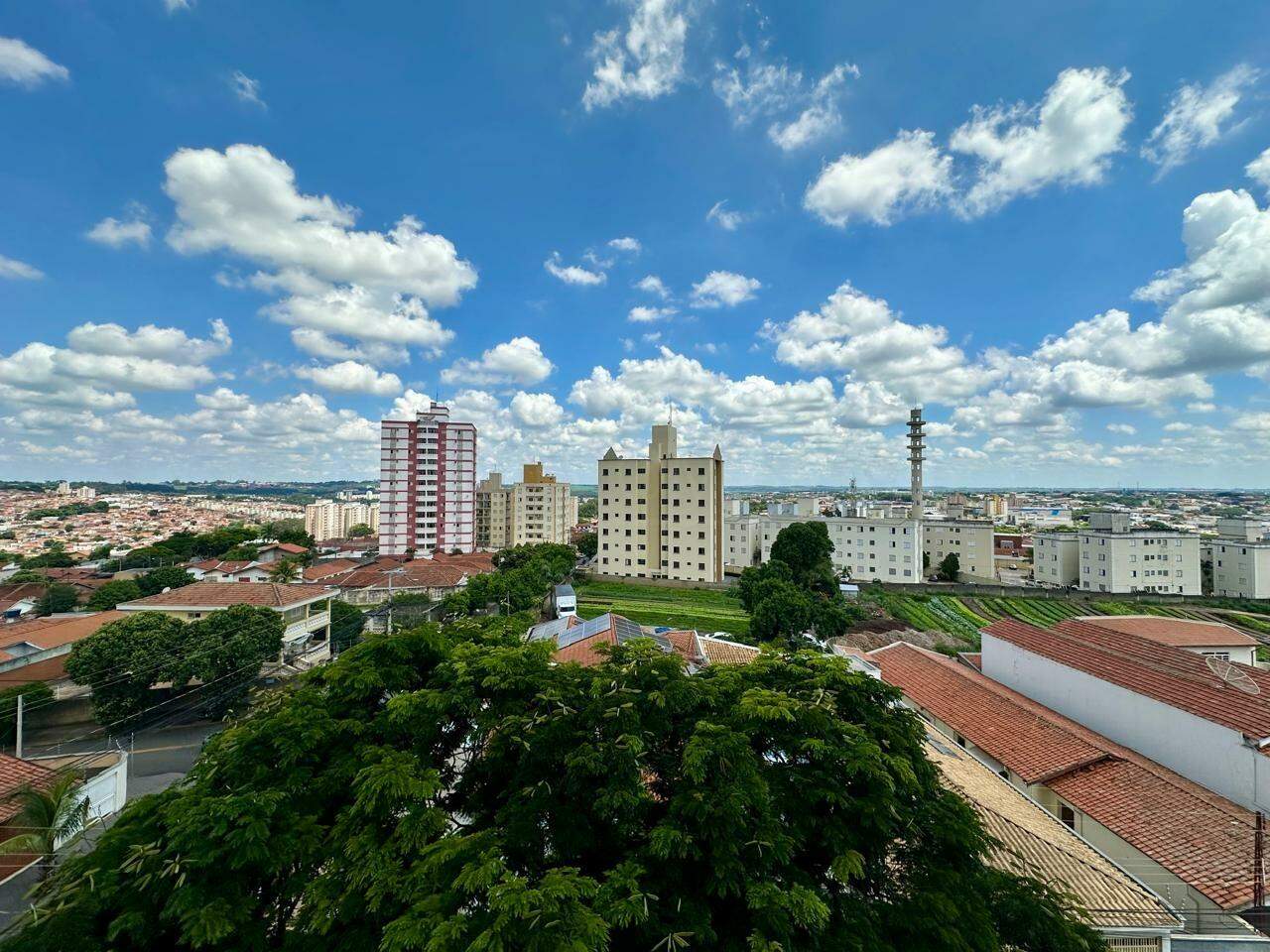 Apartamento à venda no Ibiza, 3 quartos, sendo 1 suíte, 2 vagas, no bairro Nova América em Piracicaba - SP