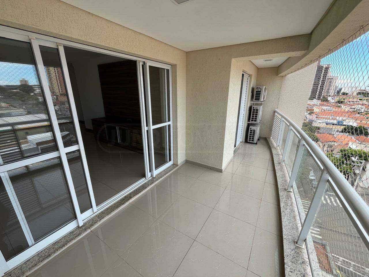 Apartamento para alugar, 3 quartos, sendo 3 suítes, 3 vagas, no bairro Cidade Alta em Piracicaba - SP