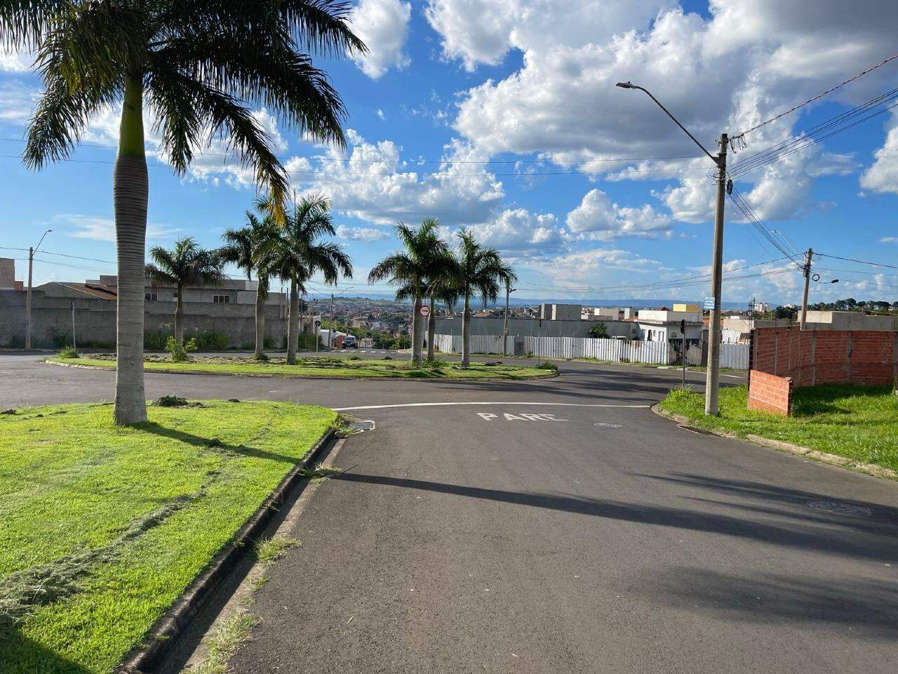 Terreno à venda, no bairro Terra Azul em Piracicaba - SP