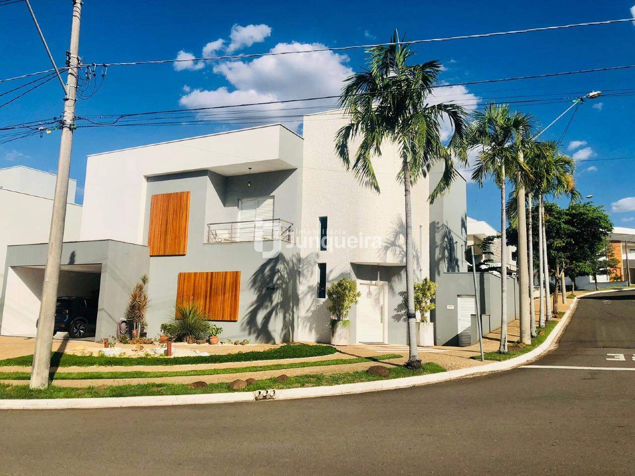Casa em Condomínio à venda no Reserva do Engenho , 4 quartos, sendo 4 suítes, 6 vagas, no bairro Reserva do Engenho em Piracicaba - SP